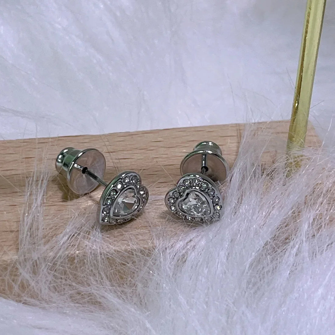 Jewelry set including a necklace, bracelet, and earrings on a white surface with 'R-SAT Jewelry' branding.